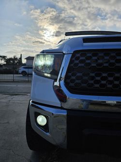 HiD An LED Headlights