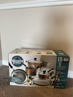 Brand New Farberware 15 Piece Cookware Set