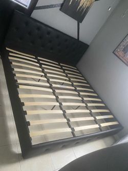 King Bedframe