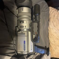 Sony Handycam DCR-vx2000 NTSC