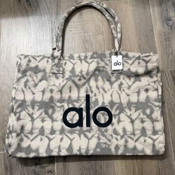 Alo Yoga Tote