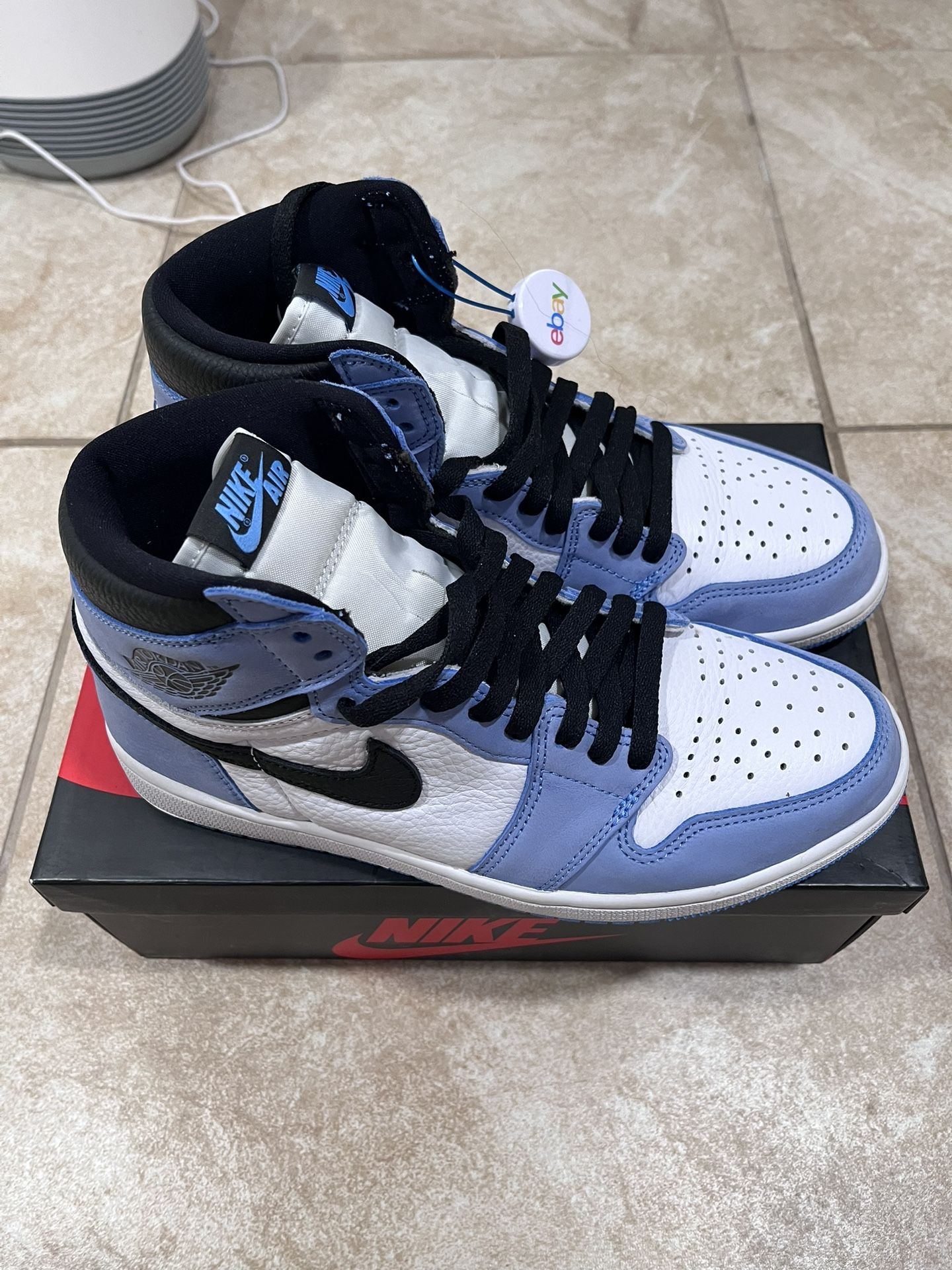 Jordan 1 Retro high University Blue AUTHENTIC