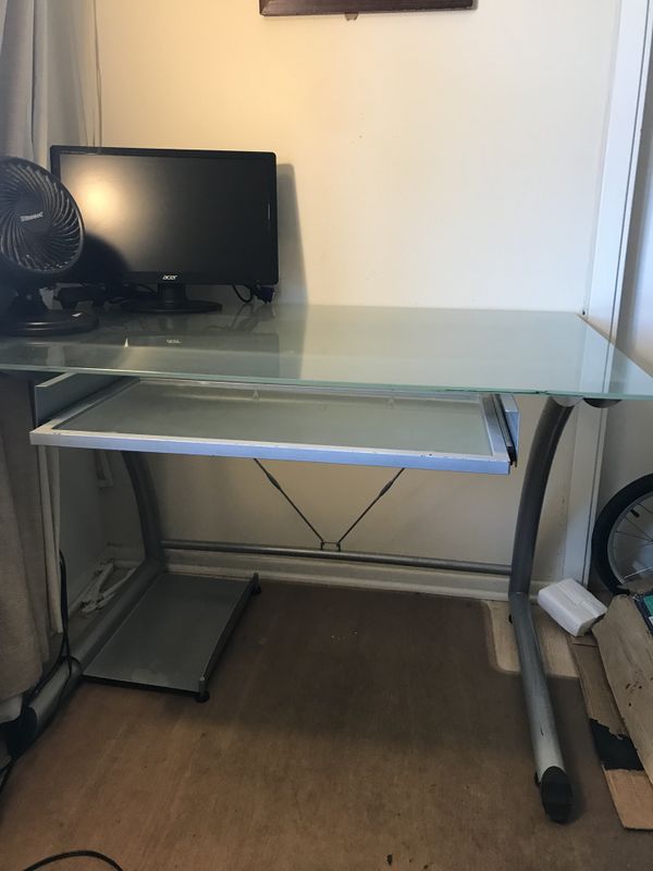 Glass Computer Office Writing Desk For In Long Beach Ny Offerup