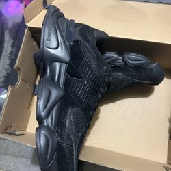 New Balance Size 6 Men