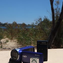 Sony Handycam HDR-CX240 Digital Camcorder