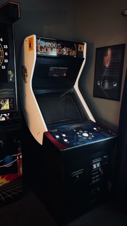Golden Tee fore Full sized arcade game