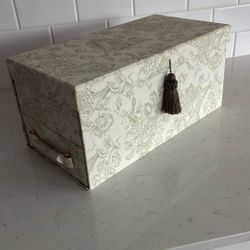 Vintage Jewelry Box