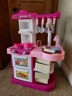 Play Kitchen