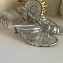 Gucci Women's Silver Sandals