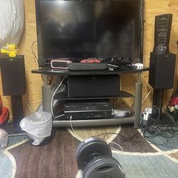Home Theater Speakers 