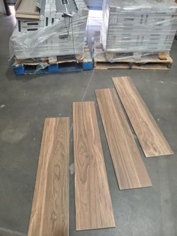 Tile Porcelain 900 square feet new