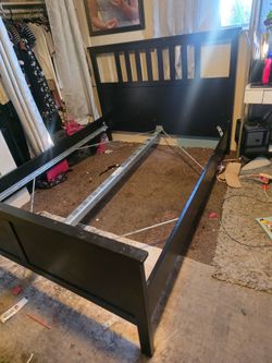 Queen size bed frame