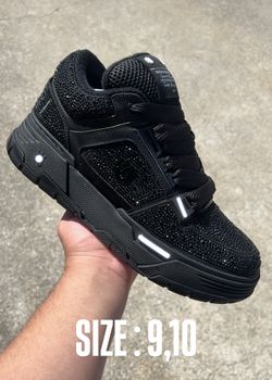 Designer Shoes ( Amiri, LV Skates )