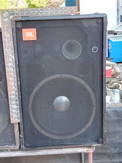 JBL woofers teens stage concert speakers