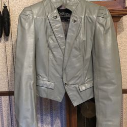 Ladies Or Young Girls Beautiful Leather Jacket Size 6 Made by Wilson 