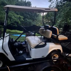 Ez  Go Golf Cart