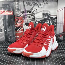 ADIDAS PATRICK MAHOMES BASKETBALL SHOES MENS SIZE 10.5 US