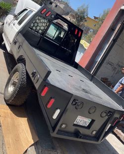 Flat bed