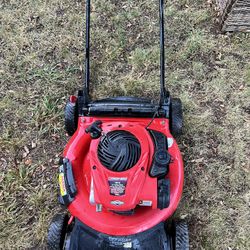 Troy-Bilt Gas powered Lawnmower 