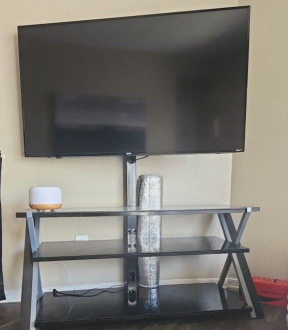 Onn 55" 4K Roku Smart TV /w Glass TV Stand