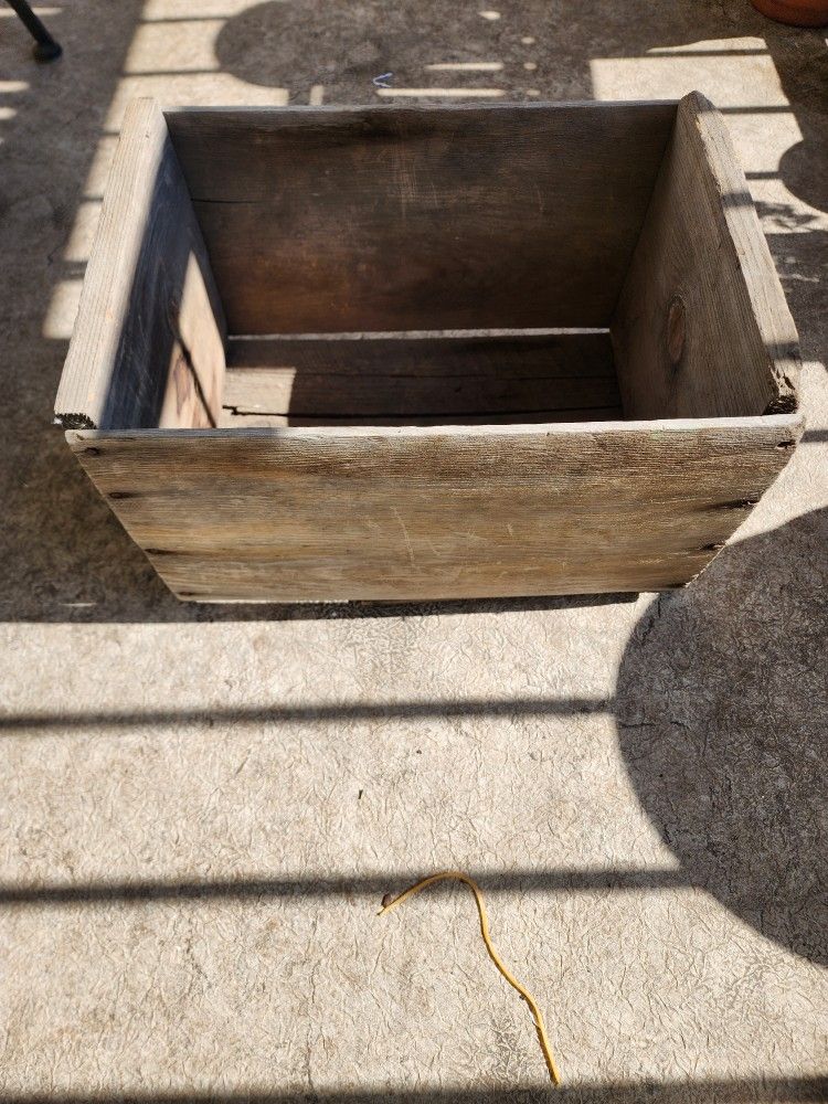 Wooden Apple Crate Box