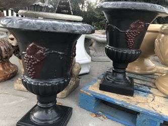Concrete pots