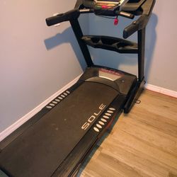 Treadmill 