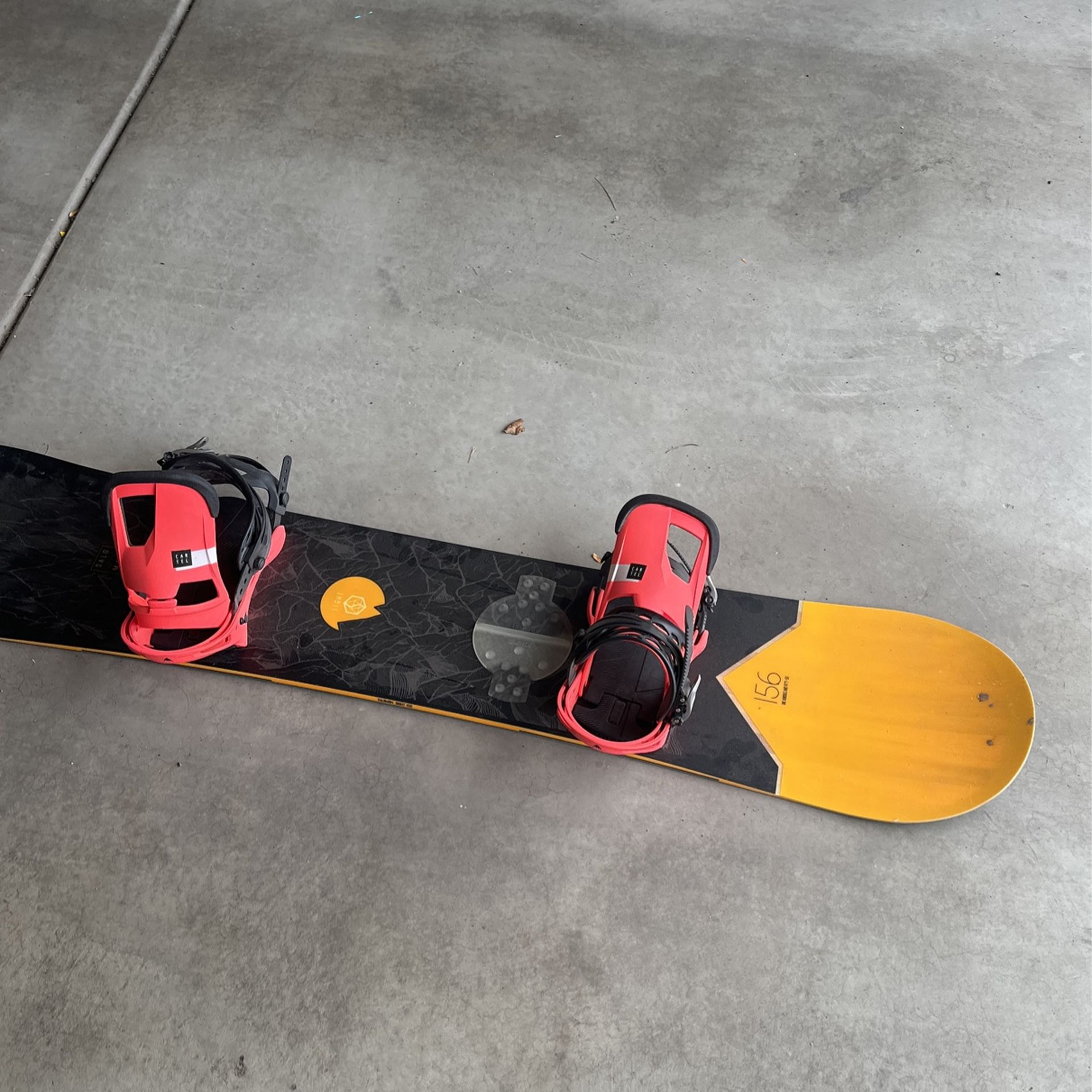 Women’s saloman Sight Snowboard