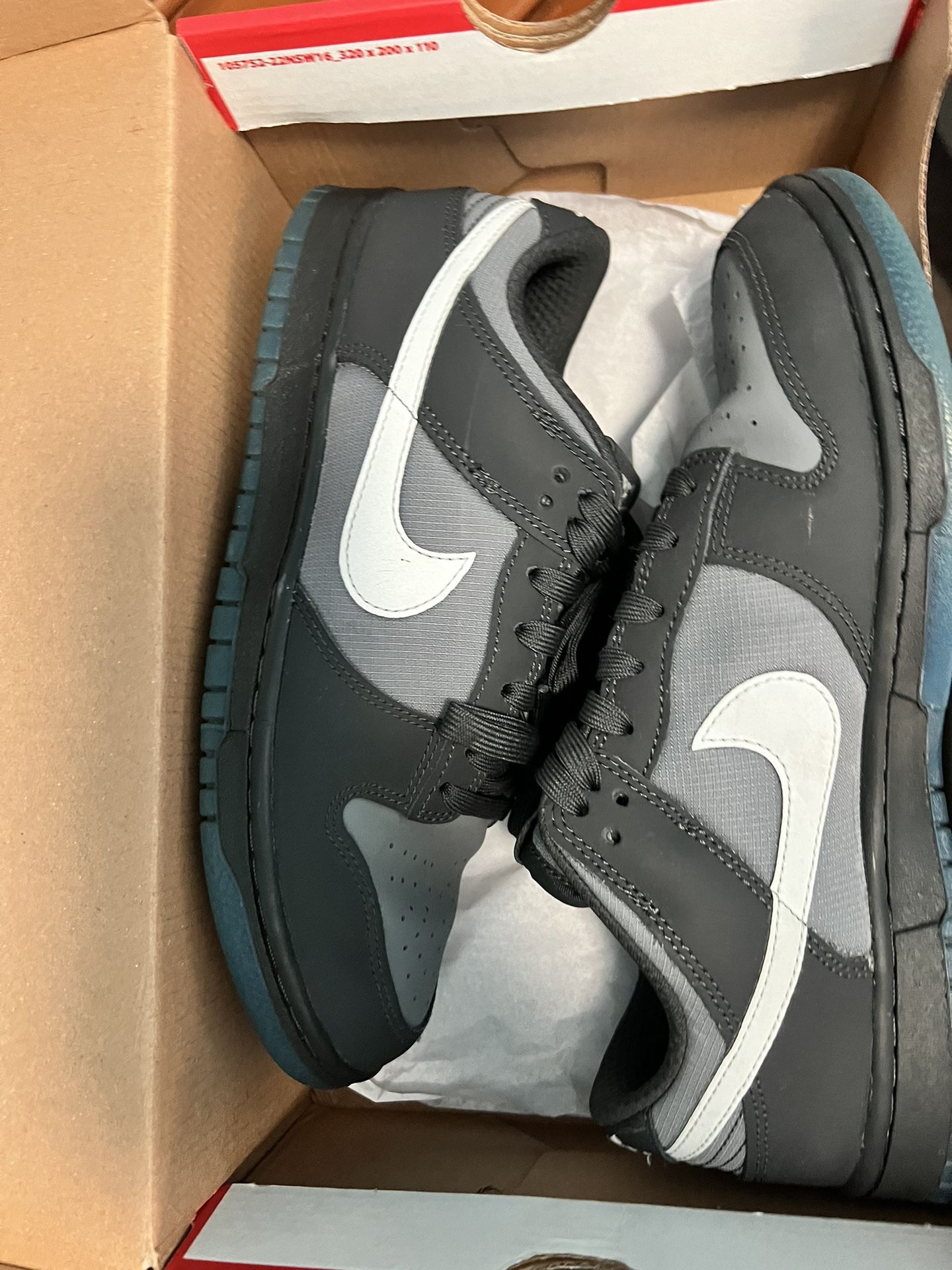 Nike