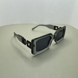 Wide Steeze Designer Sunglasses - Transparent/Black