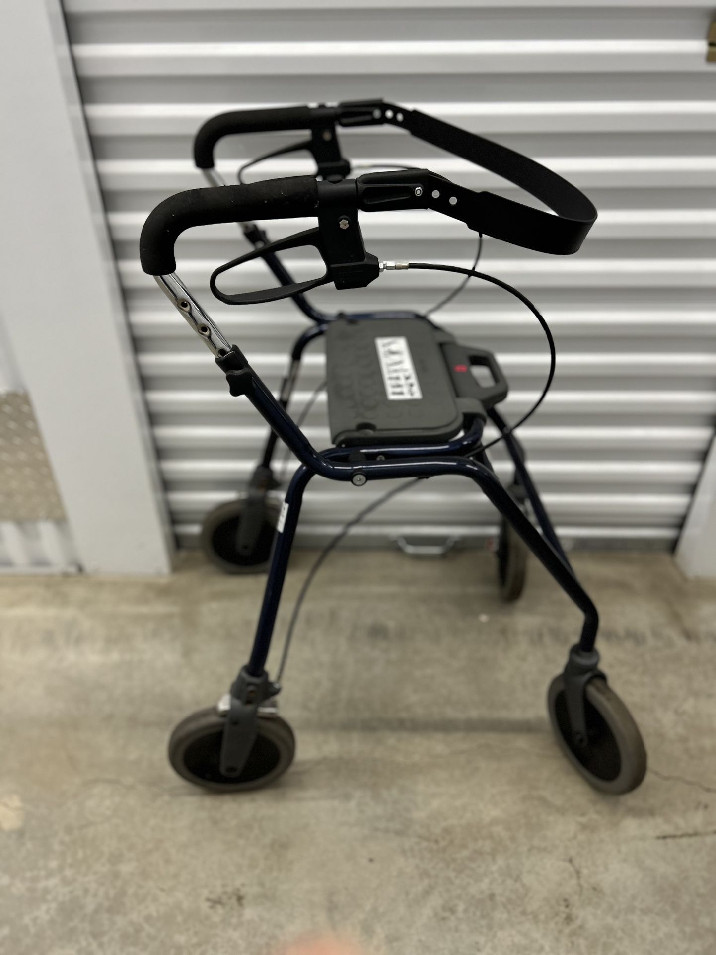 Dolomite Legacy Std Rollator Walker
