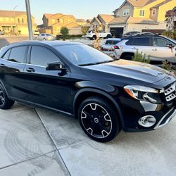 2020 Mercedes-Benz GLA 250