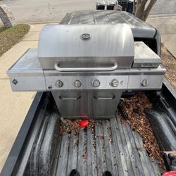 gas grill