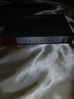 Zyxel ZyWALL USG 20 Unified Security Gateway VPN Firewall. 