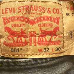 Levi’s 32x30