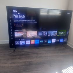 70 Inch Vizio V-Series Smart TV V705-H13