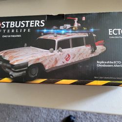 AMC Exclusive Ghostbusters Ecto-1 Popcorn Holder