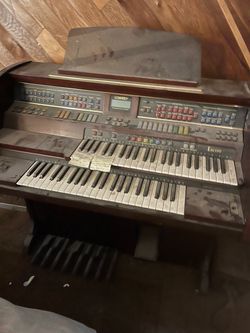 Vintage Organ