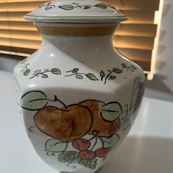 Ceramic Storage Container With Líder