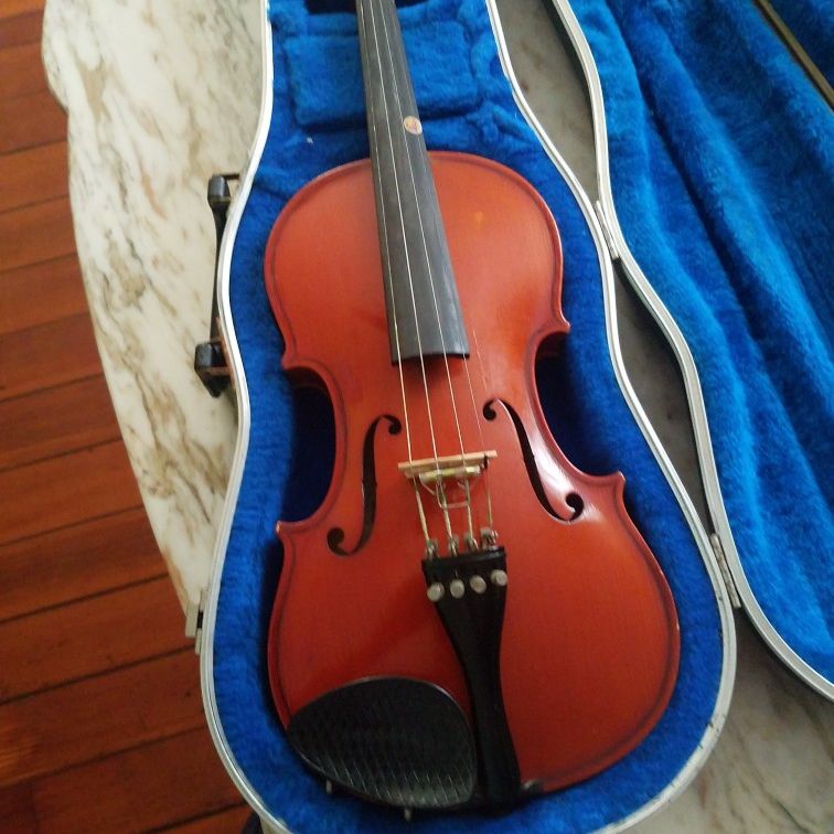 Knilling Violin 