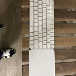 Apple Magic Track Pad + Keyboard Silver