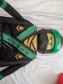 Ninjago más and top