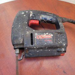 Craftsman variable speed 53mm Sabre Saw (model: (contact info removed)10) Heavy duty tool, Functional machine