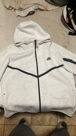 Nike tech