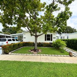1989 Mobile Home For Sale