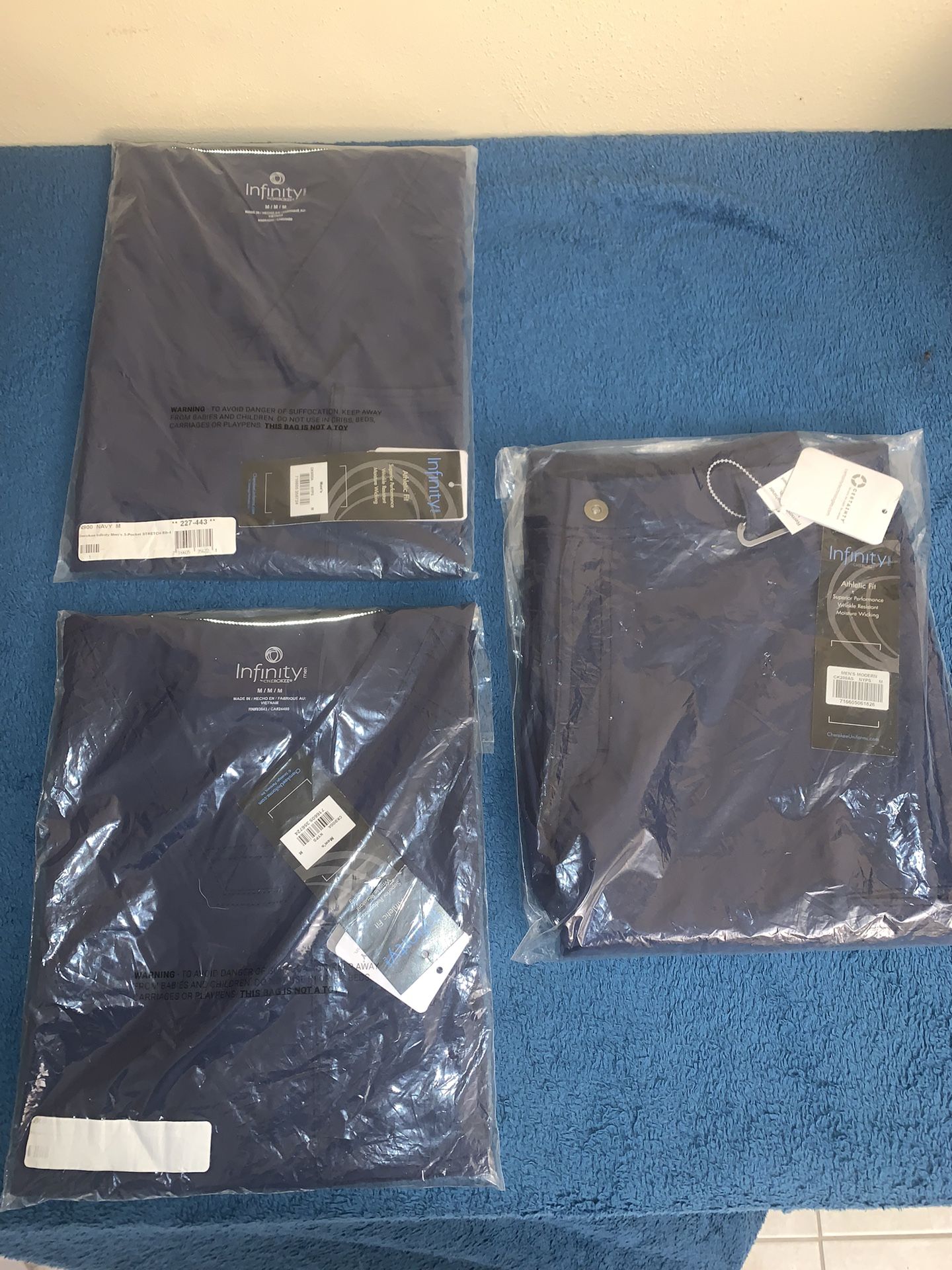 Men’s Scrubs