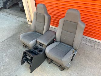 Ford F250 front seats with center console