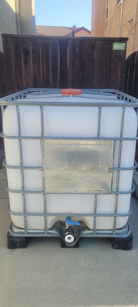 Water Tank