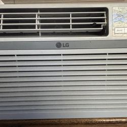 AC Window Unit LG 
