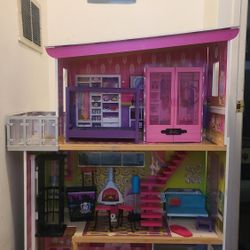 Used Doll House